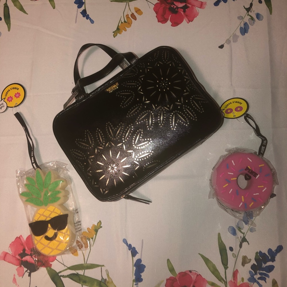 VS PETAL EDGE TRAVEL CASE